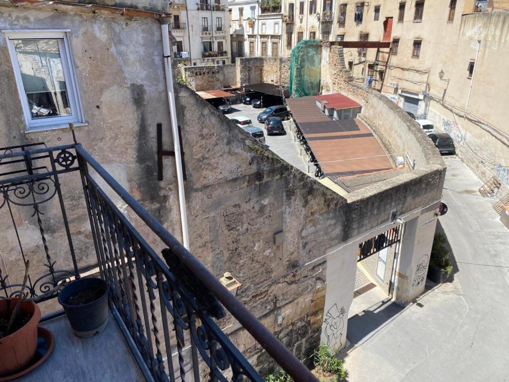 Ferienwohnung Al Parlatoio Del Centro Storico Palermo Exterior foto